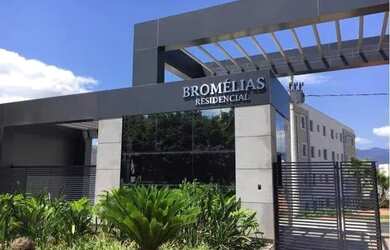 Imagem: O apartamento possui 2 Dormitórios, 1 Banheiro e 1 Vaga na