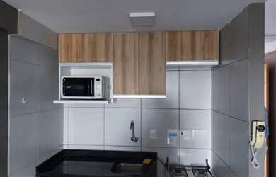 Imagem: O apartamento possui 1 Dormitório, 1 Banheiro, 1 Vaga na garagem