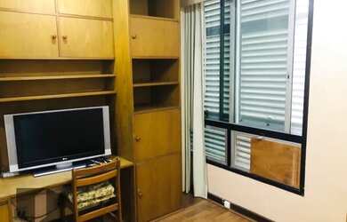 Imagem: O apartamento possui 4 Dormitórios, 3 Banheiros, 3 Vagas na