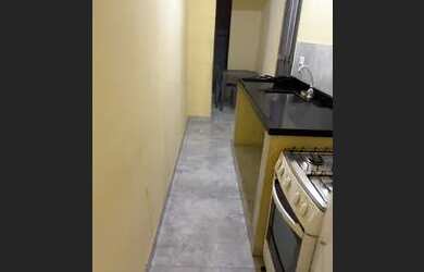 Imagem: A casa possui 1 Dormitório, 1 Banheiro e 40m² de Área e está