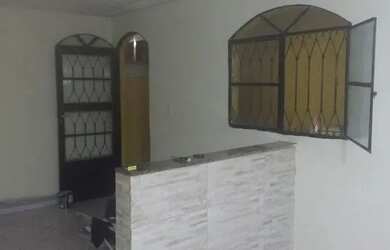 Imagem: A casa em condomínio possui 1 Dormitório, 1 Banheiro e está