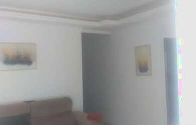 Imagem: A casa possui 3 Dormitórios, 2 Banheiros, 1 Vaga na garagem