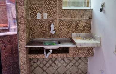 Imagem 1: Casa espetacular. Churrasqueira, Varanda, 85.000m² de Áreae1 Banheiro