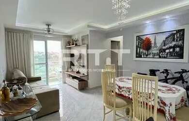 Imagem: O apartamento possui 3 Dormitórios, 2 Banheiros, 2 Vagas na