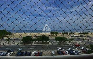 Imagem: O apartamento possui 4 Dormitórios, 4 Banheiros, 2 Vagas na