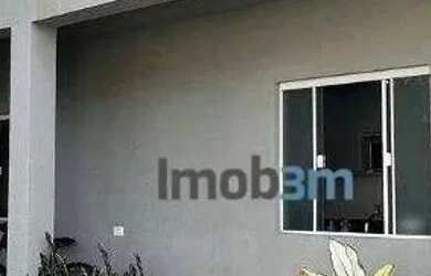 Imagem: A casa em condomínio possui 3 Dormitórios, 3 Banheiros, 2