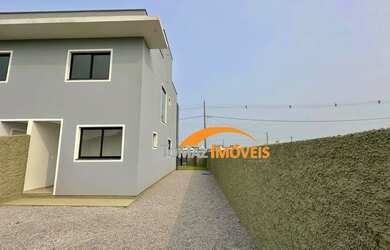 Imagem 3: Sobrado à venda - Conforto e praticidade no bairro Nova Brasília, Imbituba/SC