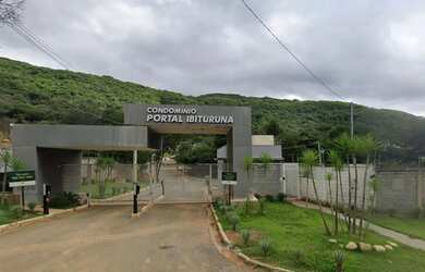 Imagem: O terreno possui 527m² de Área e está localizado em Ibituruna