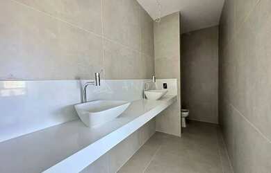 Imagem 8: Belíssimo apartamento beira-mar de 245,98 m² com 4 suítes e piscina...