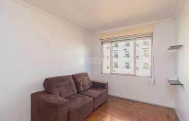 Imagem: O apartamento possui 1 Dormitório, 1 Banheiro, 56m² de Área