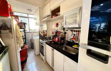 Imagem 6: Vendo Apto no Cond. Ville Solare, com 3 quartos, sendo 1 suíte, banheiro...