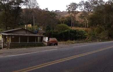 Imagem 10: Vendo casa na beira da BR 354