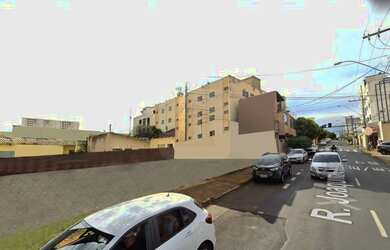 Imagem: O depósito possui 851m² de Área e está localizado em Cazeca