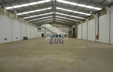 Imagem: O depósito possui 3.857m² de Área, Imóvel novo e está