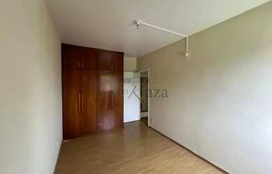 Imagem 13: Oportunidade - Apartamento - Vila Ema - Edifício Esmeralda - 2 Dormitórios...