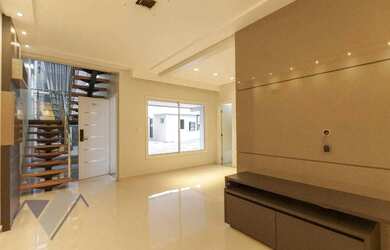 Imagem: A casa em condomínio possui 3 Dormitórios, 3 Banheiros, 2