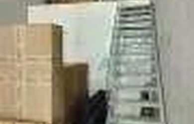 Imagem: O depósito possui 40m² de Área e está localizado em Centro