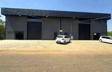 Imagem: O depósito possui 660m² de Área e está localizado em Plano