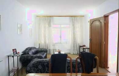 Imagem: A casa possui 3 Dormitórios, 4 Banheiros, 2 Vagas na garagem