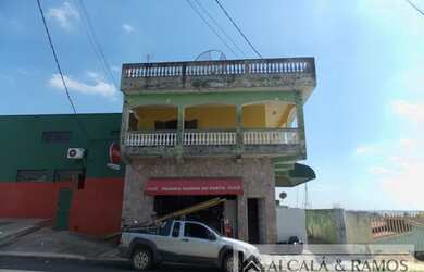 Imagem: O depósito possui 250m² de Área e está localizado em Porto