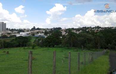 Imagem 3: Terreno à venda, 5000 m² por R$ 1.250.000,00 - Vale do Sol - Botucatu/SP