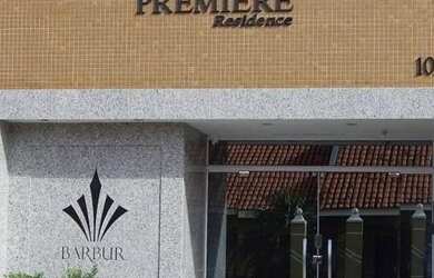 Imagem: O apartamento possui 2 Dormitórios, 1 Banheiro, 2 Vagas na