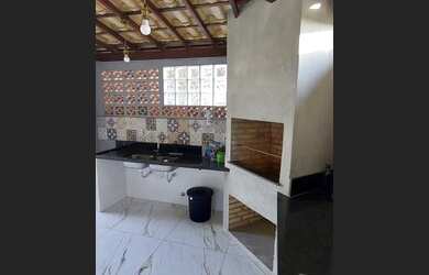 Imagem 2: Linda casa em condominio frente mar em Manguinhos