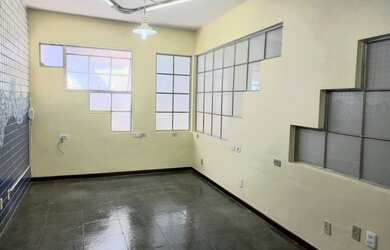 Imagem: Salas para aluguel com 59 metros quadrados em Centro - Pouso