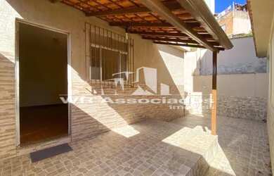 Imagem: A casa possui 2 Dormitórios, 1 Banheiro, 85m² de Área e está