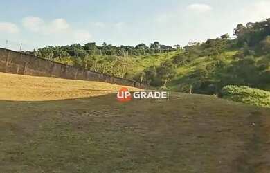 Imagem: O terreno possui 821m² de Área e está localizado em Alphaville