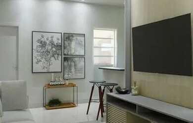 Imagem: A casa possui 3 Dormitórios, 2 Banheiros, 1 Vaga na garagem