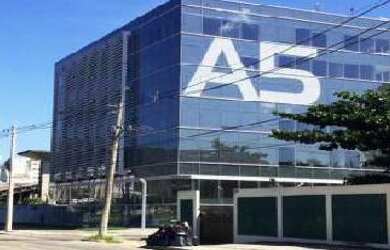 Imagem: O depósito possui 1 Vaga na garagem, 21m² de Área e está