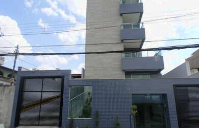 Imagem: O apartamento possui 3 Dormitórios, 1 Banheiro, 3 Vagas na