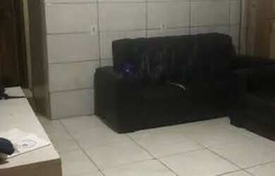 Imagem: A casa possui 2 Dormitórios, 1 Banheiro, 1 Vaga na garagem