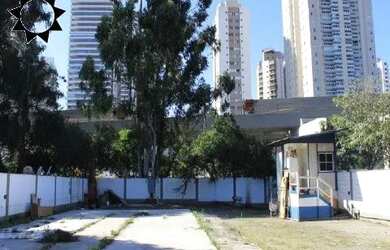 Imagem: O terreno possui 1.231m² de Área e está localizado em Campo