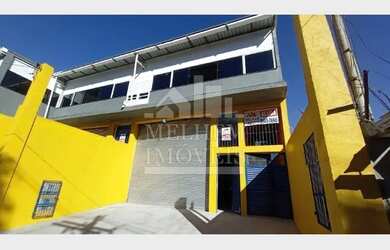 Imagem: O depósito possui 1 Vaga na garagem, 600m² de Área e está