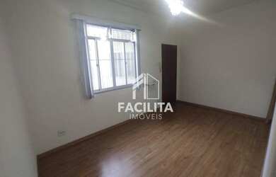 Imagem: O apartamento possui 2 Dormitórios, 1 Banheiro, 57m² de Área