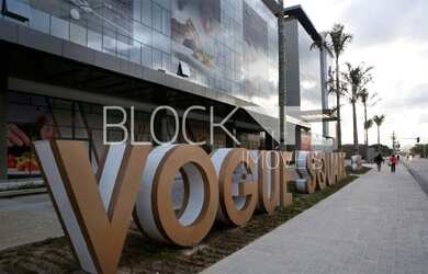 Imagem: O depósito possui 1 Vaga na garagem, 35m² de Área e está