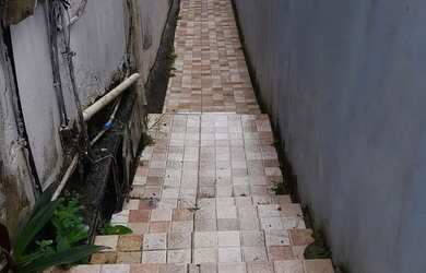 Imagem: A casa possui 2 Dormitórios, 1 Banheiro e está localizado