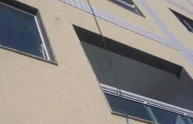 Imagem 1: Aluga-se no Jardim Clarice- Anil Apto 2 qts, sal, cozinha, banheiro