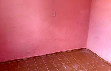 Imagem: A casa para alugar possui 1 Dormitório e 1 Banheiro e está