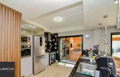 Imagem 11: Casa semi mobiliada com churrasqueira e piscina no bairro Ecoville