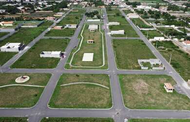 Imagem: O terreno possui 140m² de Área e está localizado em Novo