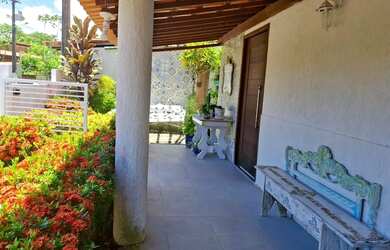 Imagem 2: Casa na ilha. Piscina, Churrasqueira, Imóvel mobiliadoeAr-condicionado