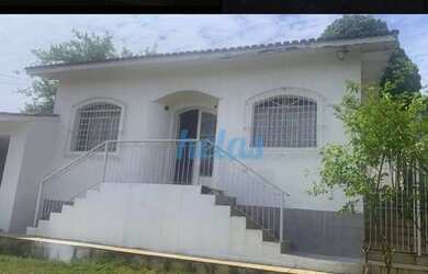 Imagem: A casa possui 2 Dormitórios, 1 Banheiro, 100m² de Área e