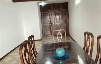 Imagem: O apartamento possui 2 Dormitórios, 2 Banheiros e 90m² de