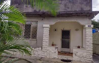 Imagem: A casa possui 2 Dormitórios, 1 Banheiro, 92m² de Área e