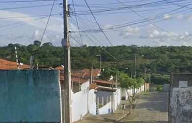 Imagem: A casa em condomínio possui 2 Dormitórios, 1 Banheiro, 1 Vaga