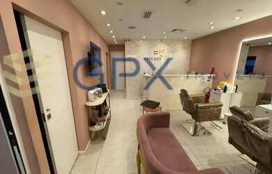 Imagem: O depósito possui 2 Vagas na garagem e 72m² de Área e está