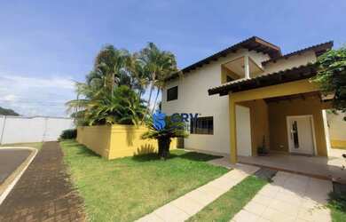 Imagem: A casa em condomínio possui 4 Dormitórios, 3 Banheiros, 2